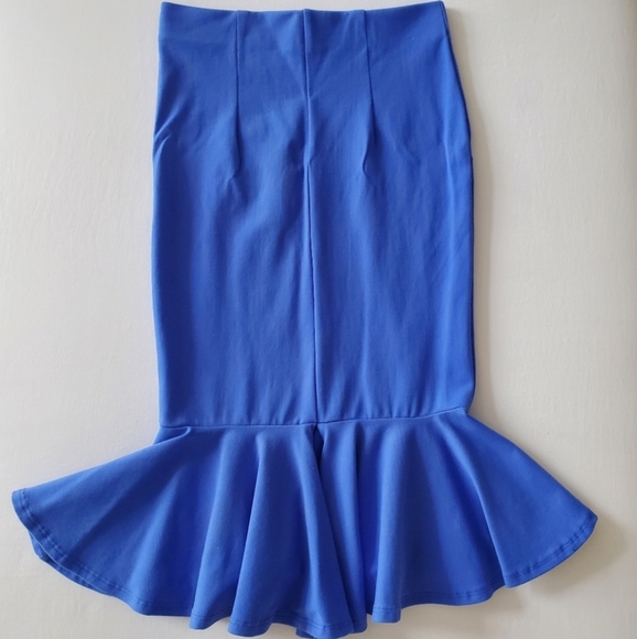 Bebe Flounce Bottom Midi Skirt - Picture 7 of 11